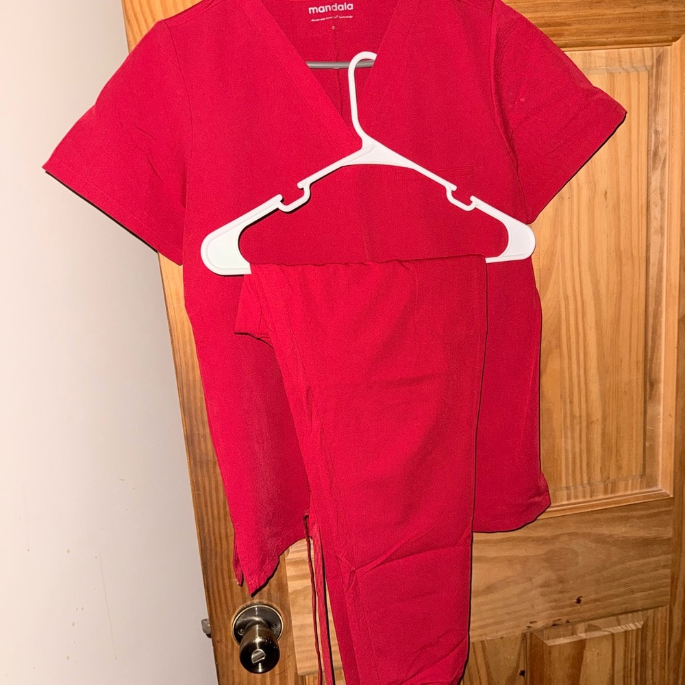 Mandala Women's Red scrub Set - Comfortable v-neck top and jogger pants.